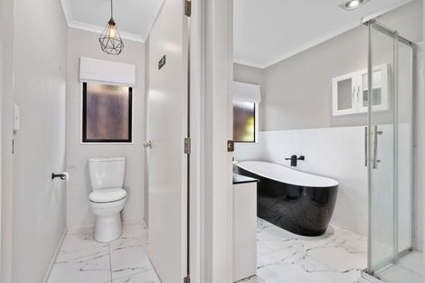 Photo of property in 49 Pelorus Street, Welcome Bay, Tauranga, 3112