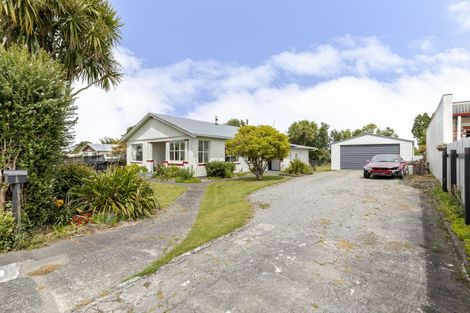 Photo of property in 53 Titania Street, Stratford, 4332