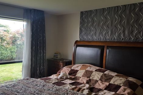 Photo of property in 43a Shortland Street, Wainoni, Christchurch, 8061