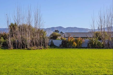 Photo of property in 23 Kakariki Crescent, Carterton, 5713