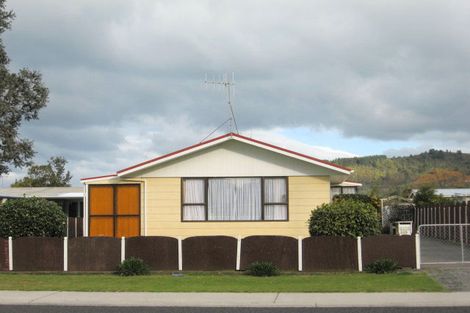 Photo of property in 125 Williamson Road, Whangamata, 3620