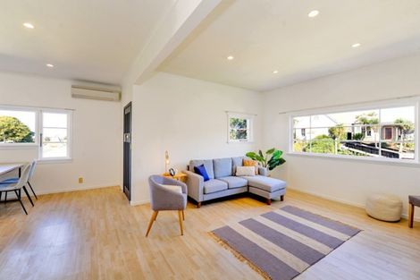 Photo of property in 18 Durham Street, Mornington, Dunedin, 9011