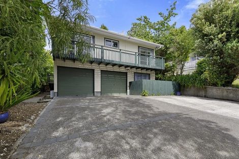 Photo of property in 7 Zeala Grove, Stokes Valley, Lower Hutt, 5019