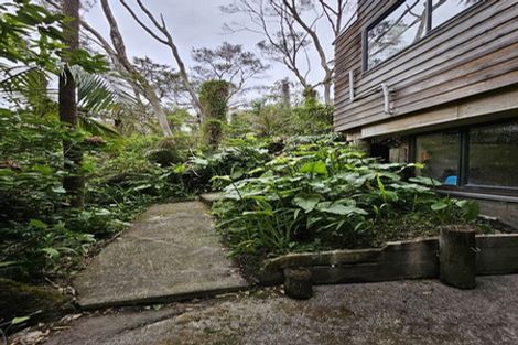 Photo of property in 50 Sunnyhaven Avenue, Beach Haven, Auckland, 0626