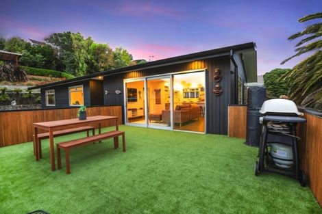 Photo of property in 27 Ayton Drive, Whitby, Porirua, 5024