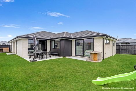 Photo of property in 25 Henshaw Street, Woodend, 7610