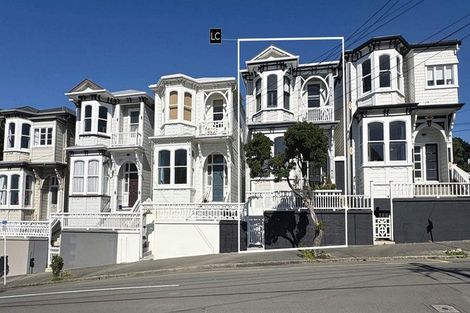 Photo of property in 58 Wright Street, Mount Cook, Wellington, 6021