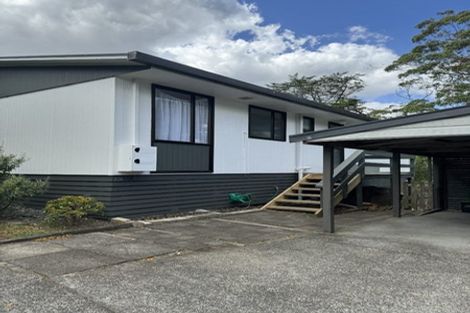 Photo of property in 1/23 Midgley Road, West Harbour, Auckland, 0618