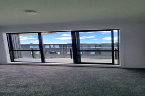 Photo of property in 23/11 Carlos Drive, Flat Bush, Auckland, 2016