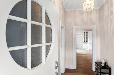 Photo of property in 86 Princes Street, Cambridge, 3434