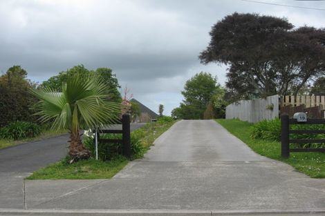 Photo of property in 19 Trigg Road, Huapai, Kumeu, 0810