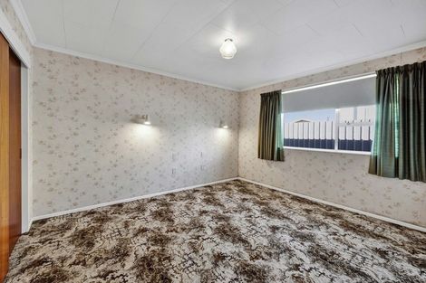 Photo of property in 19 Furlong Street, Hawera, 4610