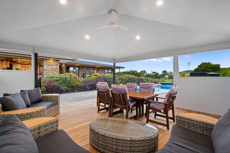 Photo of property in 100 Takahiwai Road, Ruakaka, Whangarei, 0171