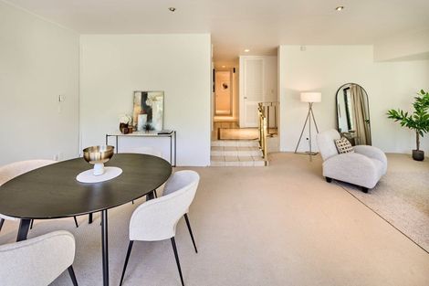 Photo of property in Highwic, 5/32 Hobson Street, Thorndon, Wellington, 6011