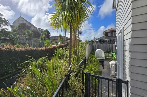 Photo of property in 58 Matairangi Avenue, Totara Heights, Auckland, 2105