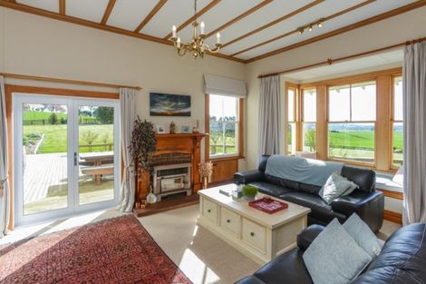 Photo of property in 724 Porangahau Road, Waipukurau, 4282