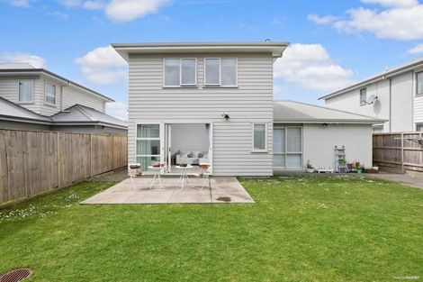 Photo of property in 12 Samuel Cassidy Avenue, Swanson, Auckland, 0614