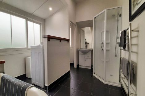 Photo of property in 74a Wharf Road, Te Atatu Peninsula, Auckland, 0610