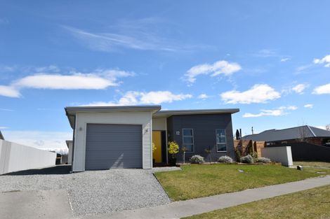 Photo of property in 12 Grandvue Drive, Twizel, 7901