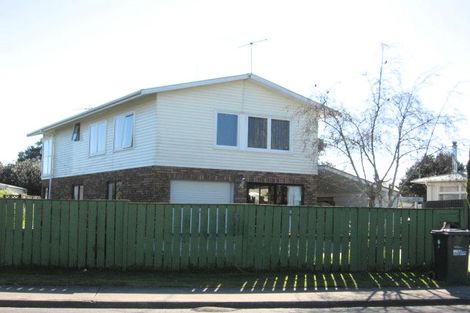 Photo of property in 7 President Avenue, Papakura, 2110