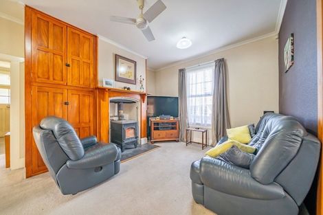 Photo of property in 25 Awamutu Grove, Waiwhetu, Lower Hutt, 5010