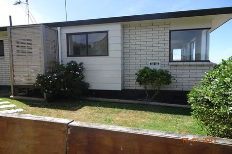 Photo of property in 6a Te Arawa Place, Welcome Bay, Tauranga, 3112