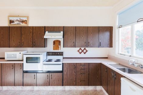 Photo of property in 35 Montgomery Terrace, Hokowhitu, Palmerston North, 4410