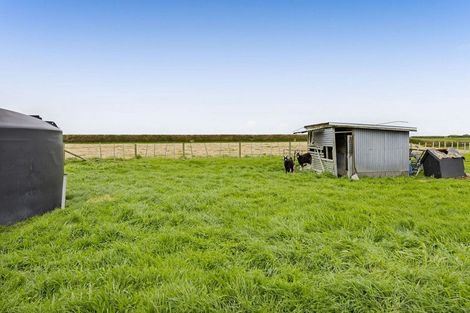 Photo of property in 253 Mawhitiwhiti Road, Normanby, Hawera, 4675