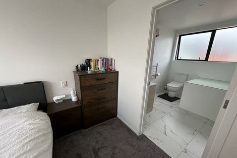 Photo of property in 5/21 Karamu Street, Te Atatu Peninsula, Auckland, 0610