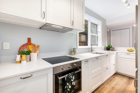 Photo of property in 4 Brougham Street, Mount Victoria, Wellington, 6011