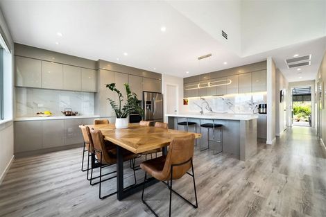 Photo of property in 26 Tawatawa Street, Long Bay, Auckland, 0630