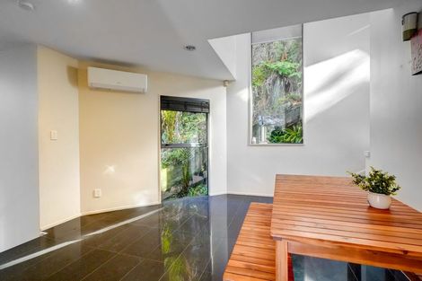 Photo of property in 35 Park Road, Titirangi, Auckland, 0604