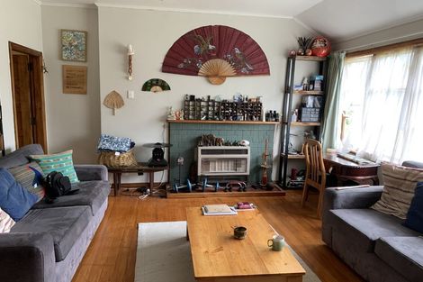 Photo of property in 12 Plunket Terrace, Hamilton East, Hamilton, 3216