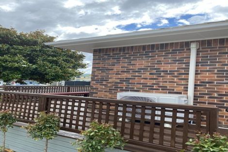 Photo of property in 2/8 Bowling Avenue, Epsom, Auckland, 1023