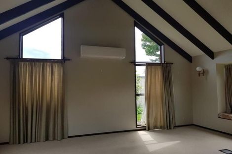 Photo of property in 24 Lodge Place, Ilam, Christchurch, 8041