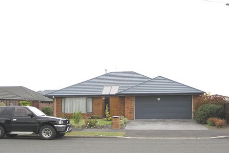 Photo of property in 97 Inwoods Road, Parklands, Christchurch, 8083