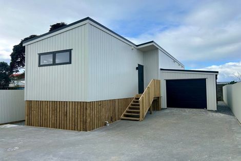 Photo of property in 25 Derby Street, Westport, 7825