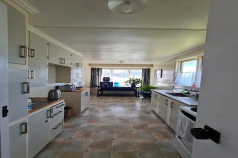 Photo of property in 1 Cornfoot Street, Castlecliff, Whanganui, 4501