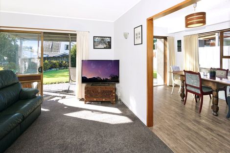 Photo of property in 27 Hookey Drive, Te Puke, 3119