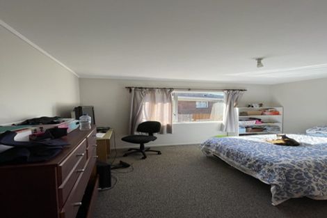 Photo of property in 3 Fortunes Road, Half Moon Bay, Auckland, 2012