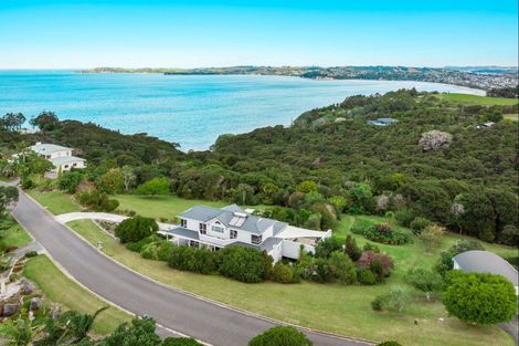 Photo of property in 6 Puriri Place, Sandspit, Warkworth, 0982