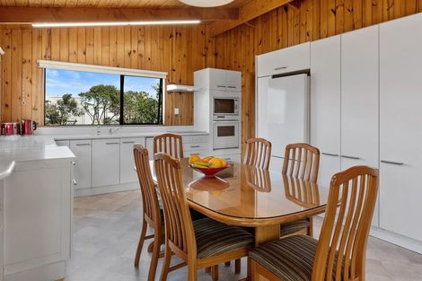 Photo of property in 2 St Anne Place, Omaha, Warkworth, 0986