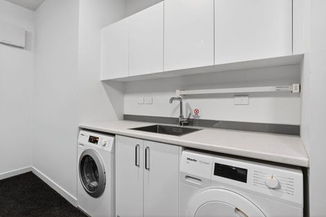 Photo of property in 28 Walter Merton Road, Hobsonville, Auckland, 0616