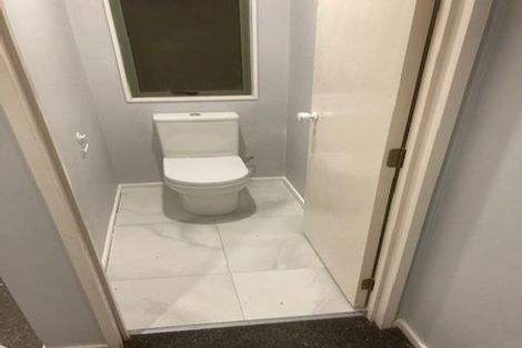 Photo of property in 2/10 Southview Place, Wattle Downs, Auckland, 2102