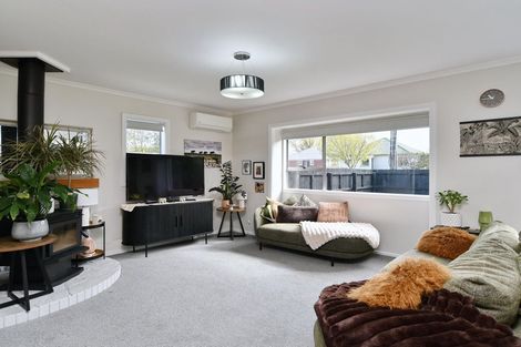Photo of property in 14 Pannell Avenue, Wainoni, Christchurch, 8061