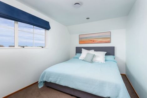 Photo of property in 4 Hemingford Place, Halswell, Christchurch, 8025