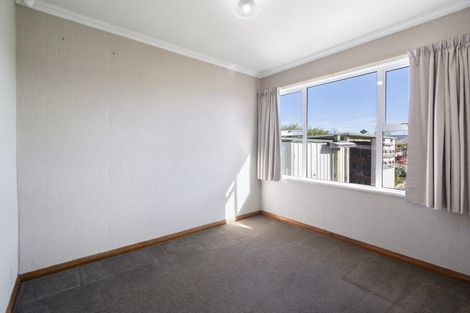Photo of property in 18 Leeds Street, Milson, Palmerston North, 4414