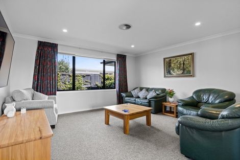Photo of property in 17 Kowhai Drive, Cambridge, 3434