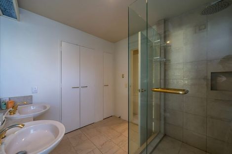 Photo of property in 4/154 Oriental Parade, Oriental Bay, Wellington, 6011