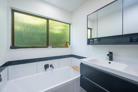 Photo of property in 90 Russell Street, Stepneyville, Nelson, 7010